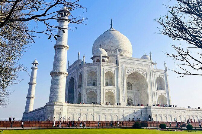 2-Day Private Tour to The Taj Mahal and Agra from Jaipur - Day 2 at 6:00am: Taj Mahal timing, tickets, and the golf cart bonus