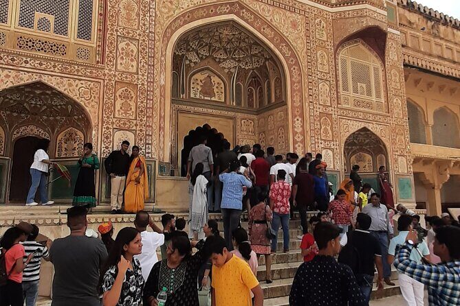 2 Days Private tour of Jaipur with Amber Fort and City Palace - Jal Mahal: a brief, free break in the middle of it all