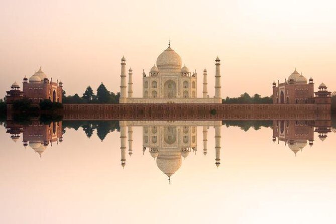 3-Day Ranthambhore Tiger Safari Tour from Jaipur to Agra ending in Delhi - Day 1 in Jaipur: Amber Fort and Hawa Mahal Before the Tigers