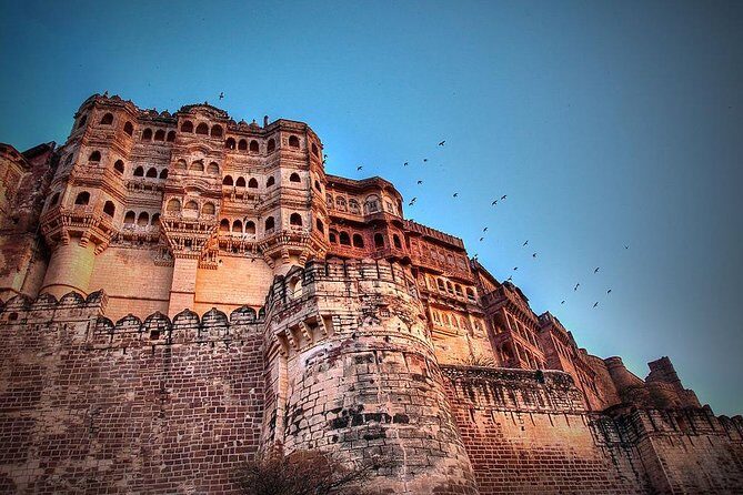 3 Days Guided Jodhpur & Udaipur Tour From Jaipur With Hotels - Day 1 in Jodhpur: Mehrangarh Fort, Jaswant Thada, and Umaid Bhawan Museum