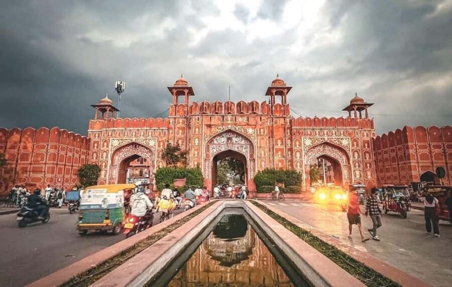 5 days Delhi Agra Jaipur private tour with Tiger safari - Who should book this private Golden Triangle plus Ranthambore tour
