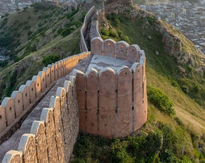 5 days Delhi Agra Jaipur private tour with Tiger safari - Day 2 Delhi monuments to Agra drive: the sights that shape the trip
