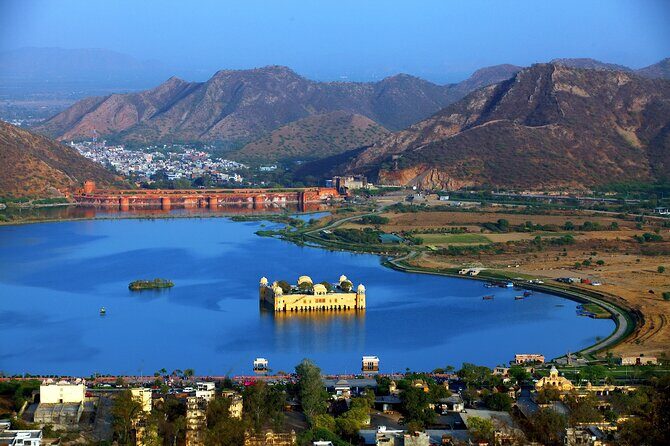 6-Night Royal Rajasthan: Private Tour from Jaipur, India - Udaipur City Palace circuit: Fateh Sagar Lake and Sahelion ki Badi