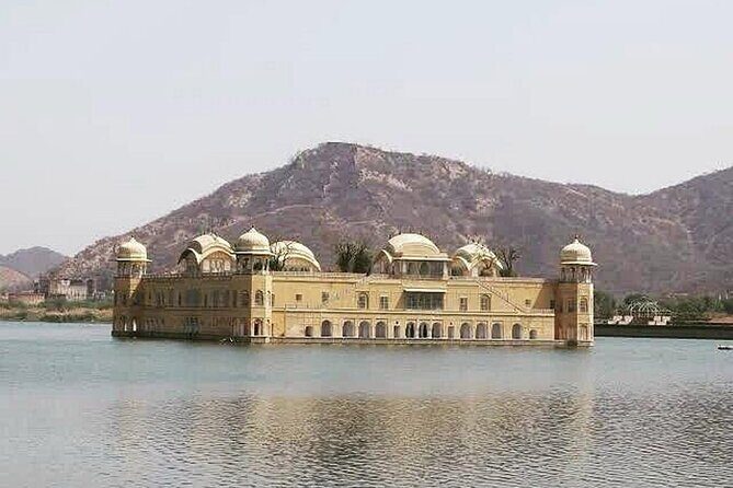 7 Days Private Luxury Heritage Rajasthan Tour from Jaipur - Day 4 in Udaipur: Lake Pichola + City Palace + Jagdish Temple