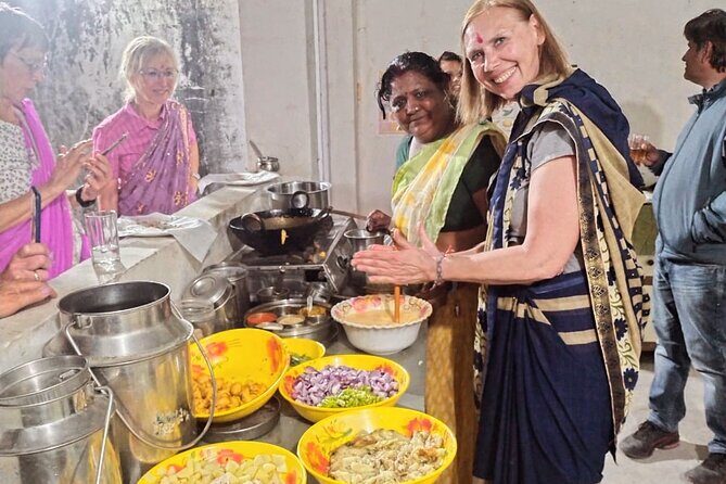 Best cooking class with family in Jaipur - Activity in jaipur - Pick Your Menu and Learn Like a Family Member