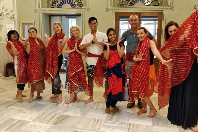 Bollywood Dance Class - Groove and shake on Hindi Movie hits ! - Should you book this Bollywood dance class in Jaipur?