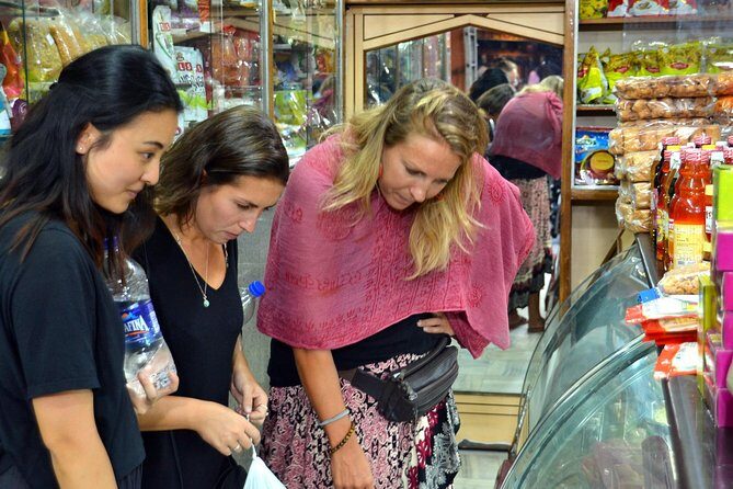 Culture and Heritage Walk | Pink City Jaipur - Bapu Bazar: where Jaipur branding meets everyday shopping