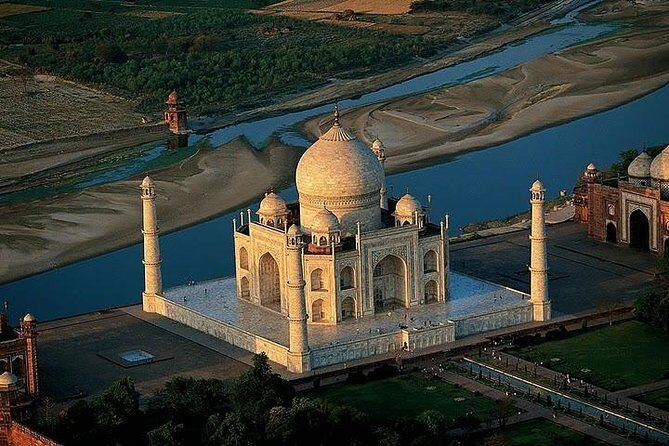 Day Trip to The Taj Mahal and Agra from Jaipur - Lunch, entrances, and the value math (this is where deals get real)