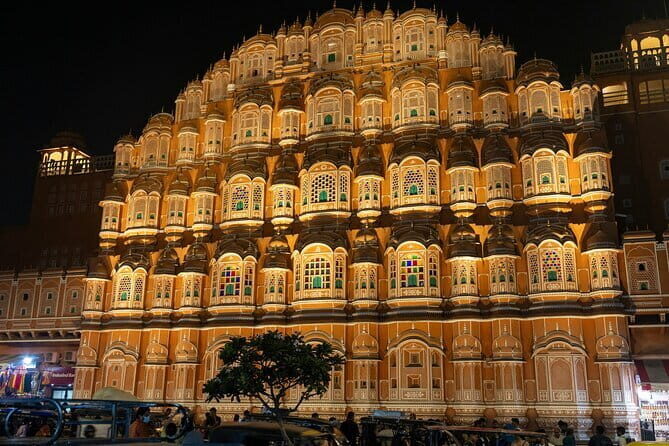 Enchanting Jaipur: Private Evening Tour of the Pink City - Tuk-tuk vs car: pick your comfort for Jaipur traffic