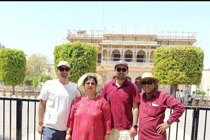 Explore Jaipur at Night with Patrika Gate - Block printing demonstration: learning something you can take home