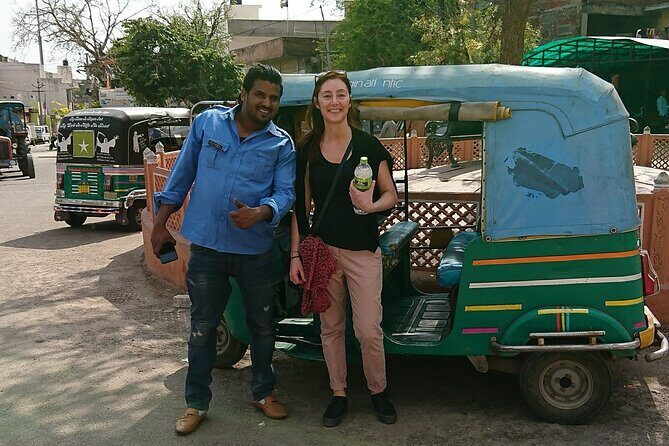 Explore Jaipur in a Tuk Tuk - Hawa Mahal: viewing the Palace of Winds without the headache