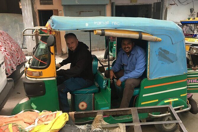Explore Jaipur in a Tuk Tuk - Jantar Mantar and City Palace: science and royal living in one run