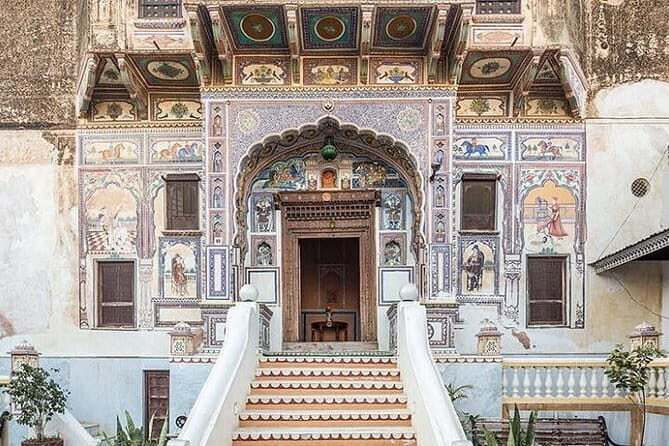 Explore Private Tour The Golden Triangle Done Differently - Fatehpur Sikri and an Abhaneri stepwell: the break from the main triangle