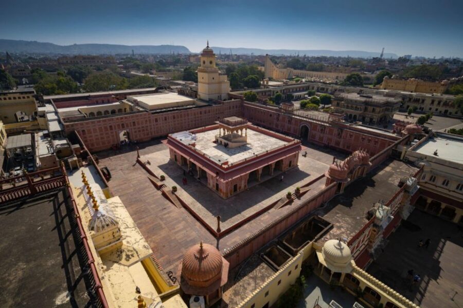 From Agra: Jaipur Day Tour by Car With Drop off Agra/Delhi - Jal Mahal by Man Sagar Lake: A Quick Stop With Strong Photo Payoff