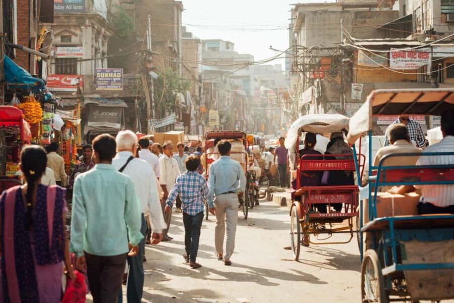 From Delhi: 3-Day Golden Triangle Tour with Agra and Jaipur - Day 2: 6:30 AM Taj Mahal Sunrise and Agra Fort Time on the Ground