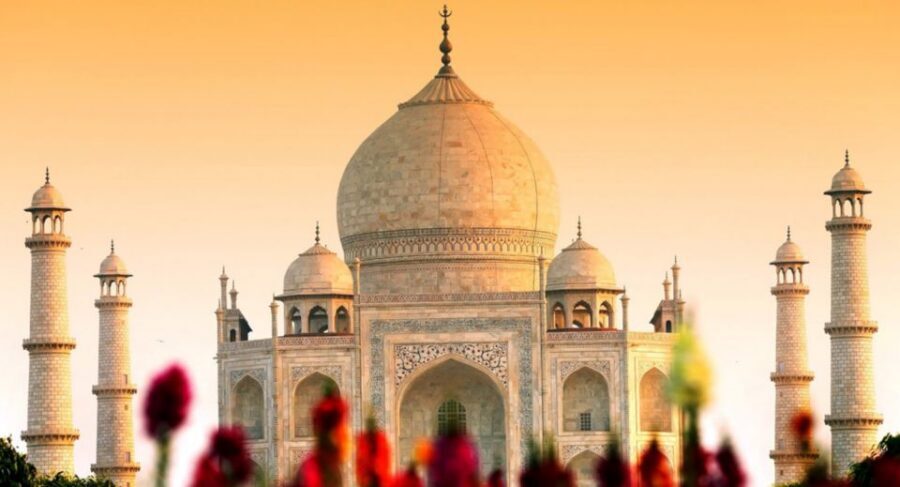 From Delhi: 6-Day Golden Triangle Tour with Ranthambore - Day 1 Delhi first: Old Delhi markets, Jama Masjid, and New Delhi’s monuments