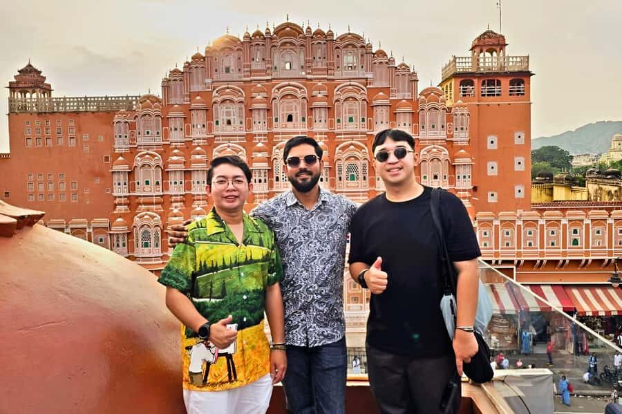 From Delhi: Jaipur Sightseeing Day Tour with Hotel Pickup - From Delhi NCR to Jaipur: the AC ride that keeps the day sane
