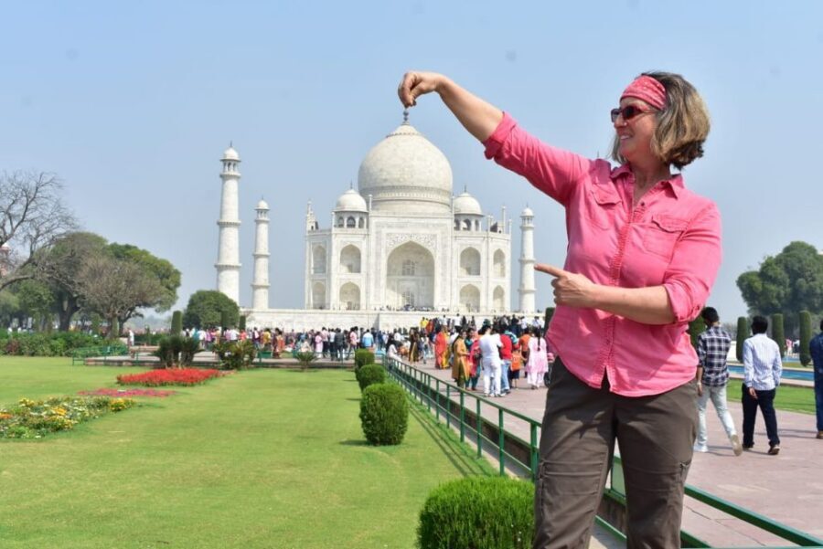 From Delhi : Private 3 Days Golden Triangle Tour by Car - Day 2: Taj Mahal first, then forts and the drive to Jaipur