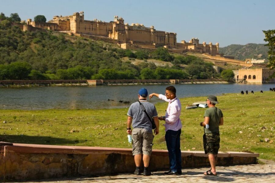 From Delhi: Private 4-Day Golden Triangle Tour with Pickup - Sunrise Taj Mahal and Agra Fort: two classics done with real timing