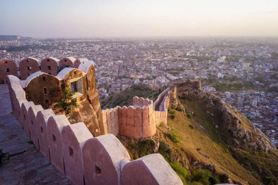 From Jaipur: Private Amber Fort, Jal Mahal and More Car Tour - City Palace and Chandra Mahal: museum inside a living royal story