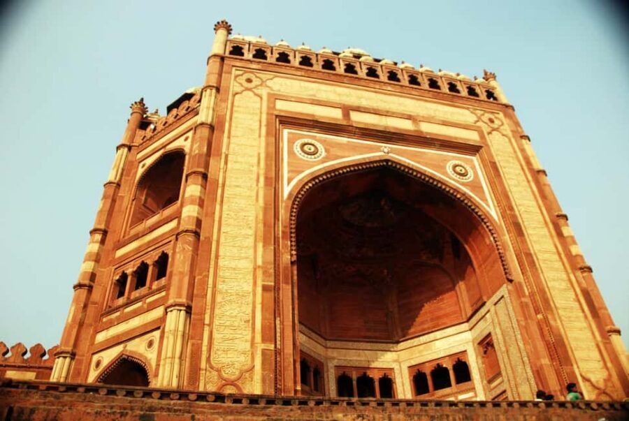 From Jaipur: Same Day Taj Mahal Tour with Fatehpur Sikri - Price and value: What $80 covers (and what to double-check)