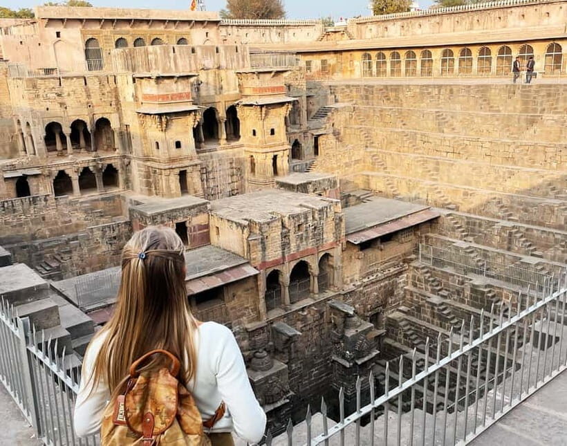 From Jaipur: Same Day Trip to Abhaneri Chand Baori Stepwell - The practical rhythm of an 8-hour tour (9:00 AM start to Jaipur return)