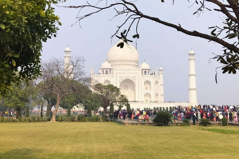 From Jaipur: Taj Mahal, Agra Fort, Baby Taj Day Trip by Car - Private AC car from Jaipur: how the day actually stays sane