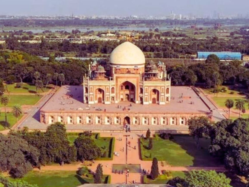 From Jaipur: Taj Mahal, Agra Fort, Baby Taj Day Trip by Car - Lunch break in Agra: where it helps, and what to watch
