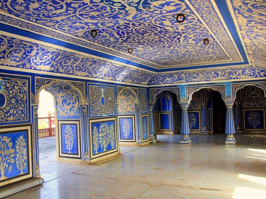 From New Delhi: Jaipur Tour by Fast Train or by Private Car - Jal Mahal (Lake Palace): great photos, no entry allowed