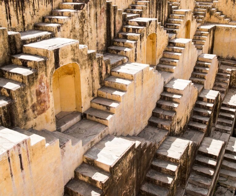 From New Delhi: Jaipur Tour by Fast Train or by Private Car - Jantar Mantar: the observatory that measures time with stone tools