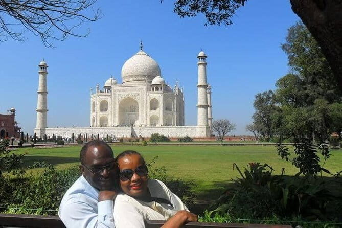 Full-Day Jaipur Highlights with Local Guide & Private Vehicle - Amber Fort: Rajput and Mughal Styles at Peak Scale