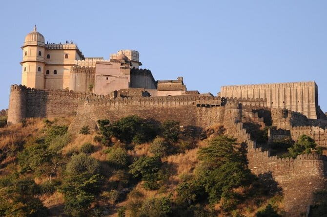 Full Day Jaipur Luxury Tuk-Tuk Tour - Pickup, mobile tickets, and a meeting point near transit