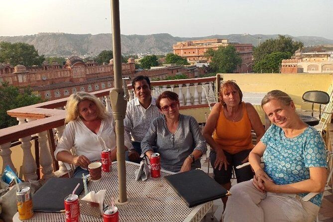 Full-Day Jaipur Private Sightseeing Tour by Car with Guide - Masala Chowk ending: chai and snacks, your choice