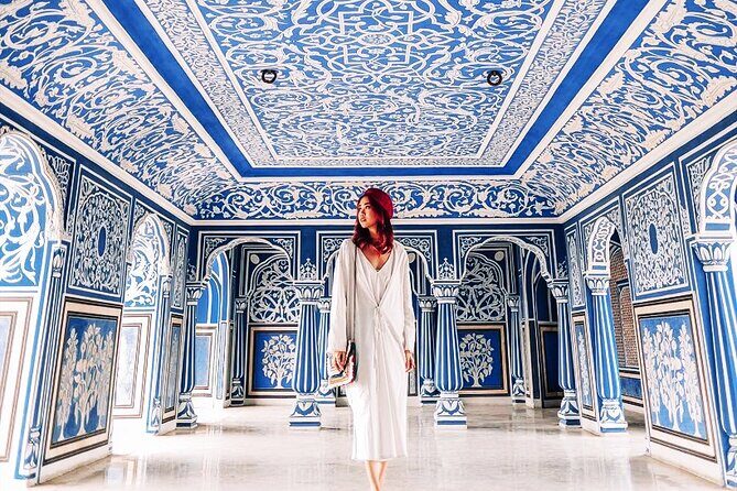 Full-Day Jaipur Tour Ending with a Sunset Experience - City Palace and royal context: where the visuals come from