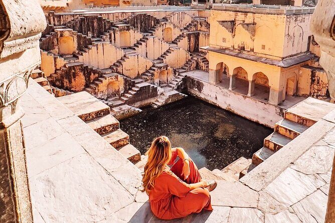 Full-Day Jaipur Tour Ending with a Sunset Experience - Getting around Jaipur: pickup, private car choice, and pacing