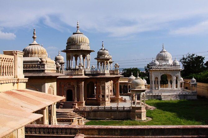 Full-Day Private City Tour of Jaipur - Jal Mahal From the Shore: Water Palace, Lake Views, and Quick Timing