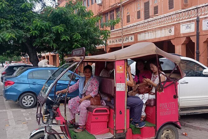 Guided Morning E-Rickshaw Ride with Food Tasting at Jaipur - Ram Niwas Garden and Albert Hall Museum area: seeing architecture without the hassle