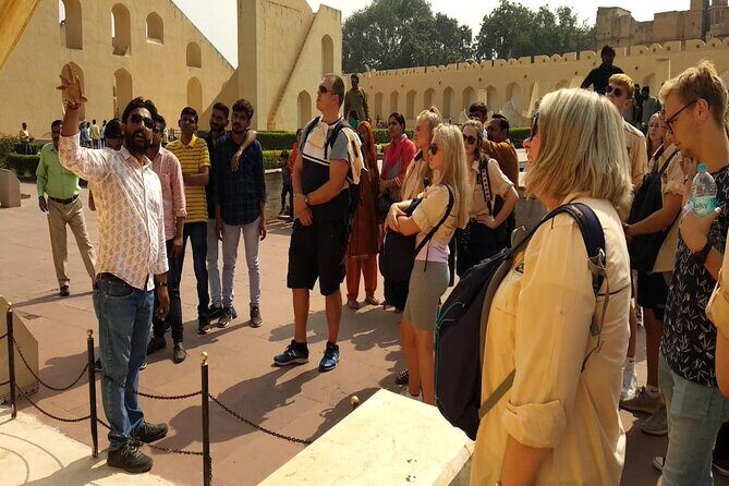 Highlight Tour of Jaipur with Private Guide - Hotel Pickup, AC Transport, and Bottled Water: The Comfort Stuff You’ll Appreciate