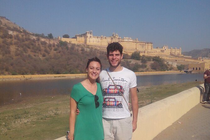 Jaipur 02 Days Private Tour with Vehicle+Professional Chauffeur - Day 1: Amer Fort to Hawa Mahal, with City Palace and Jantar Mantar in Between