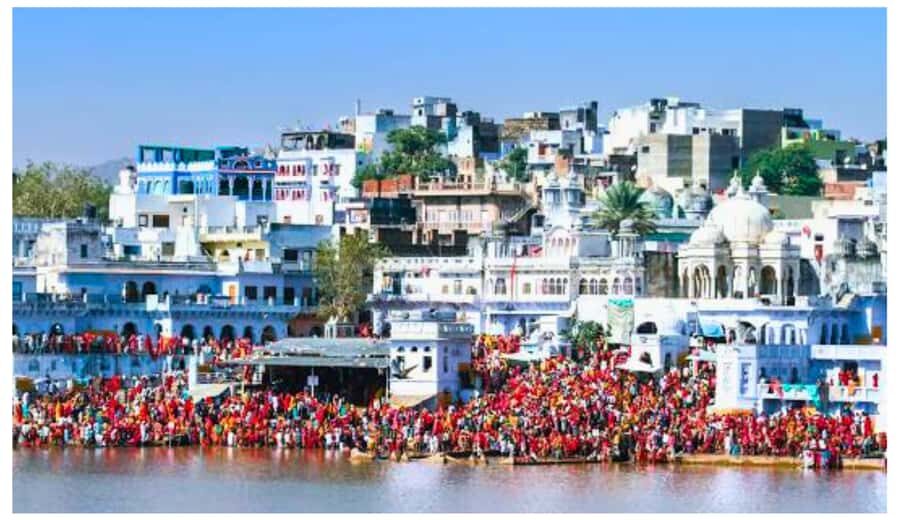Jaipur: Ajmer & Pushkar Day Trip with Lunch & Camel ride - Adhai Din Ka Jhonpra: a mosque built in two and a half days