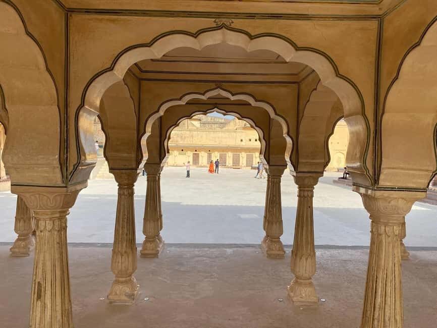 Jaipur: Amber Fort Guided Tour and Entry Ticket - Diwan-i-Aam: when architecture explains public power