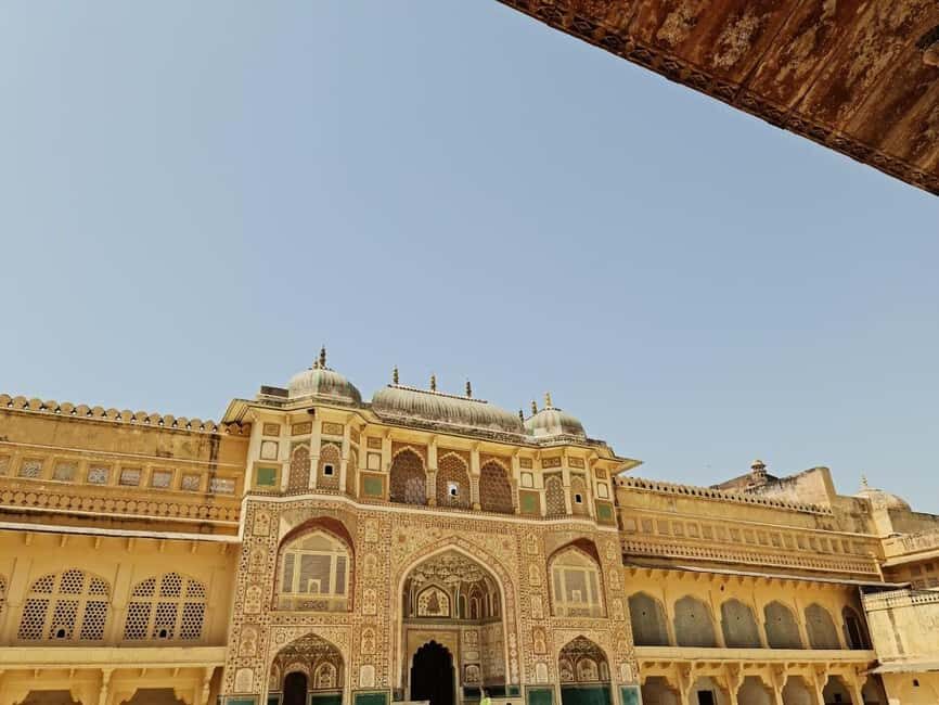 Jaipur: Amber Fort Guided Tour and Entry Ticket - Sheesh Mahal: the mirror palace light trick you’ll remember