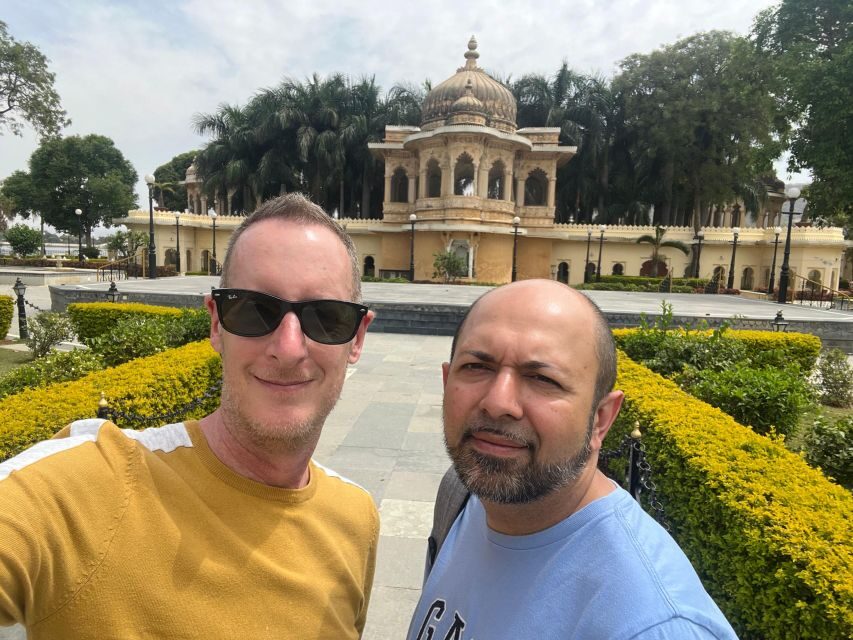 Jaipur: Amber Fort, Jal Mahal and Hawa Mahal Private Tour - Amber Fort: the day’s anchor, with jeep or walking options