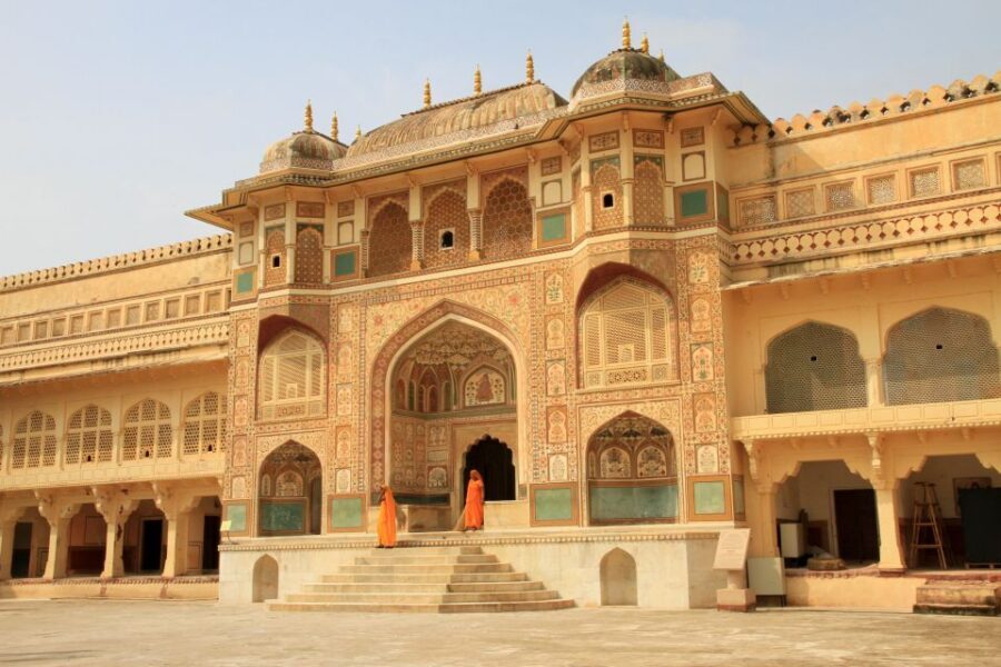 Jaipur Amer Fort, Jal Mahal & Stepwell Private Half-Day Tour - Lake Man Sagar and Jal Mahal: Seeing the Water Palace Like a Local