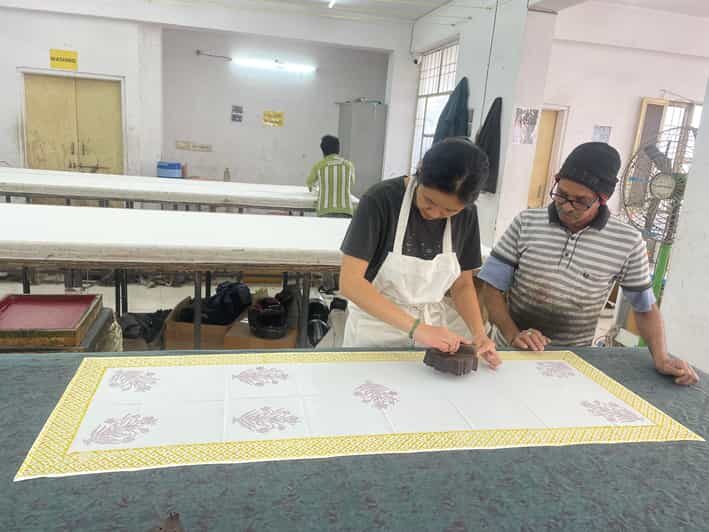 Jaipur: Block Printing Workshop and Hands-on Experience - Your Hands-On Time: Scarf, Apron, Tote, Napkins, or Placemats