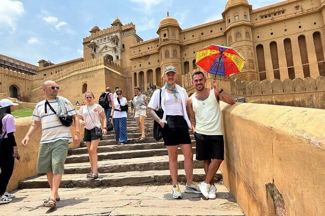 Jaipur City Heritage and Architecture Tour - Royal Gaitor and Hawa Mahal: royal architecture in two very different moods