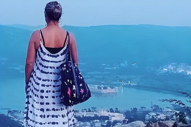 Jaipur City Heritage and Architecture Tour - Amer: the 11 km outside start that sets the tone