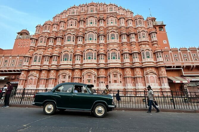 Jaipur City Heritage on wheels - Private Group Energy: Why It Feels Better Than a Crowd