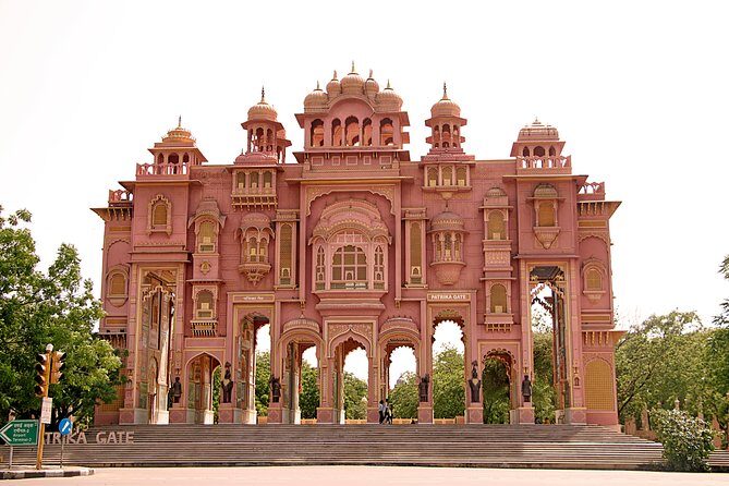 Jaipur City Palace, Hawa Mahal & Jantar Mantar Private Tour - Comfort details that make the day easier (and better photos)