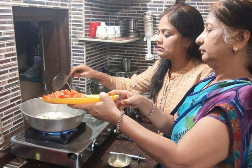 Jaipur: Cooking Class with a Local Family - The 3-hour flow: from chai and spices to your final dessert